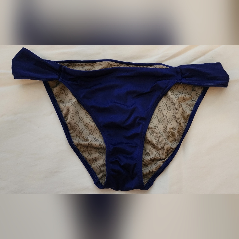 NWOT Victoria's Secret Swim Bottom